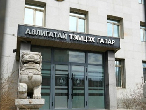 Нутгийн өөрөө удирдах байгууллага буюу орон нутгийн түвшинд хууль тогтоомжийн хэрэгжилт хангалтгүй байна